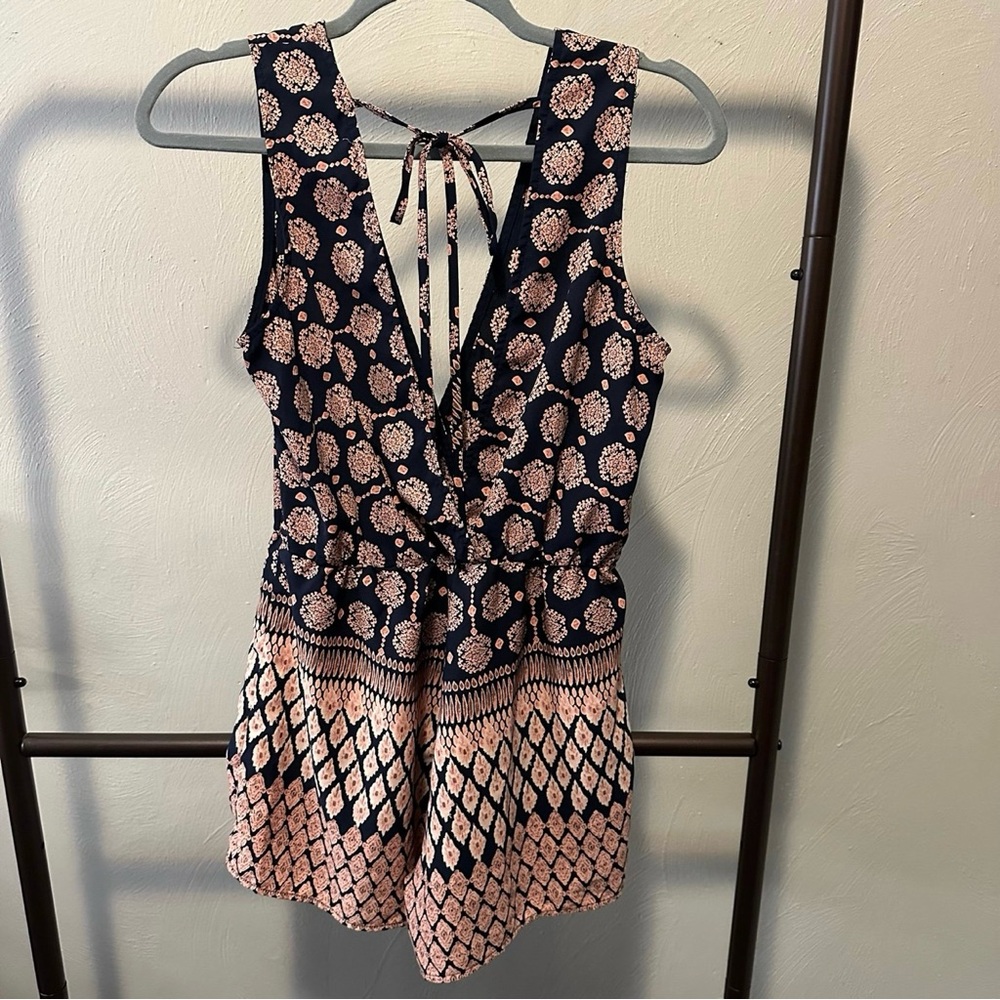 Romper - Picture 6 of 8